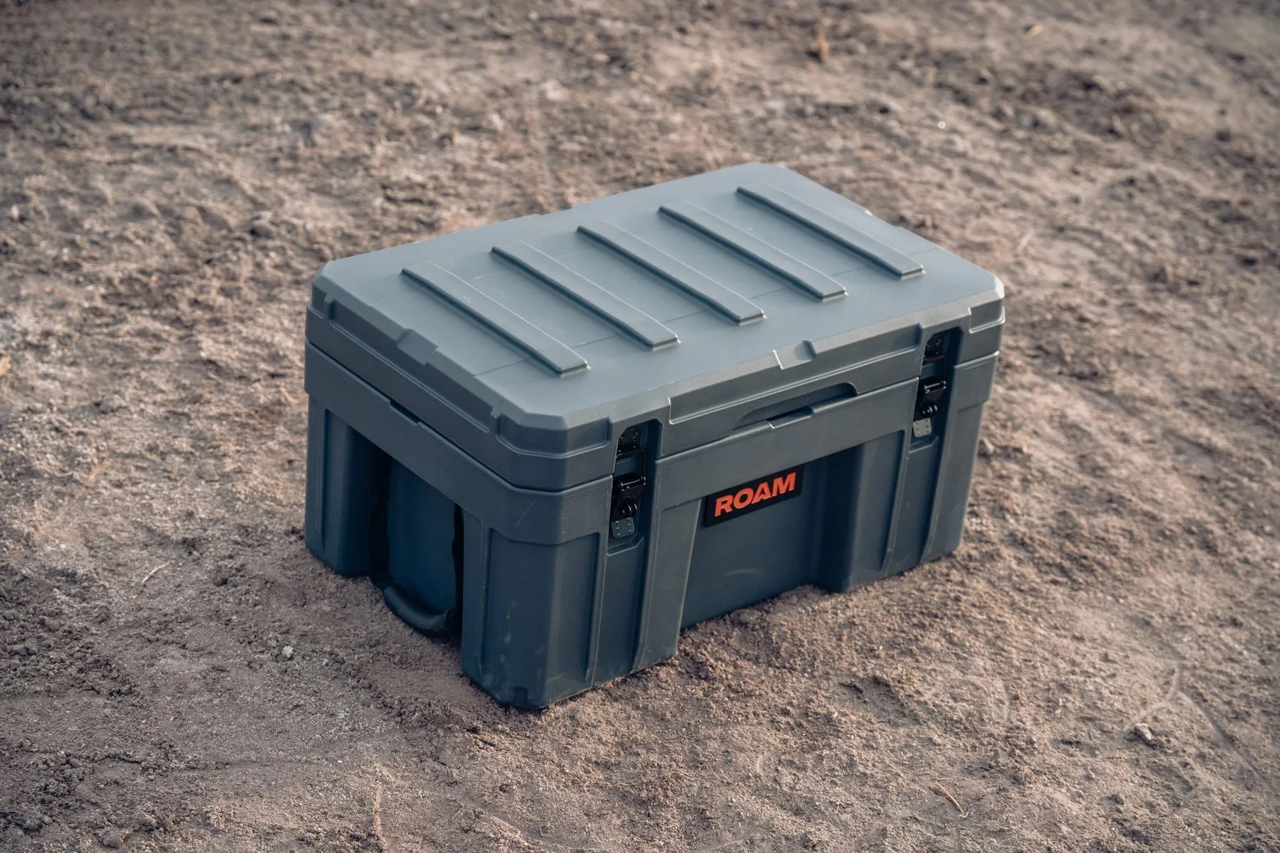 ロームアドベンチャー Roam Adventure 76L ラゲッドケース Rugged Case