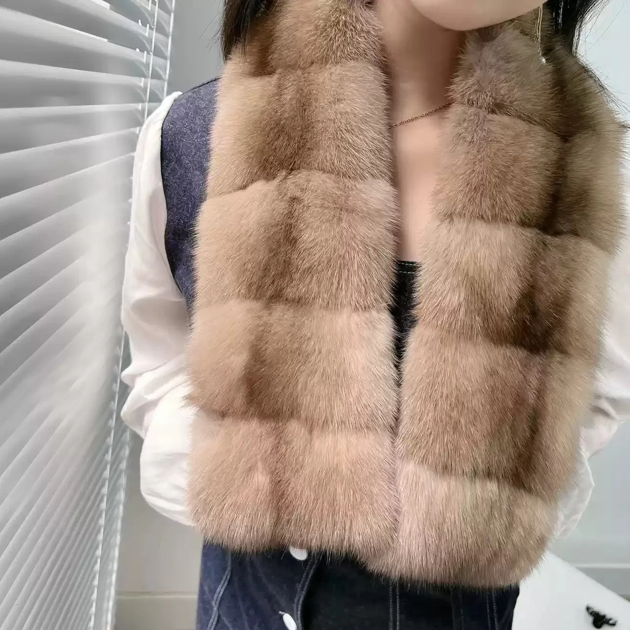 High-end sable fur scarf imported sable fur neckband natural color sable fur collar scarf for winter warmth