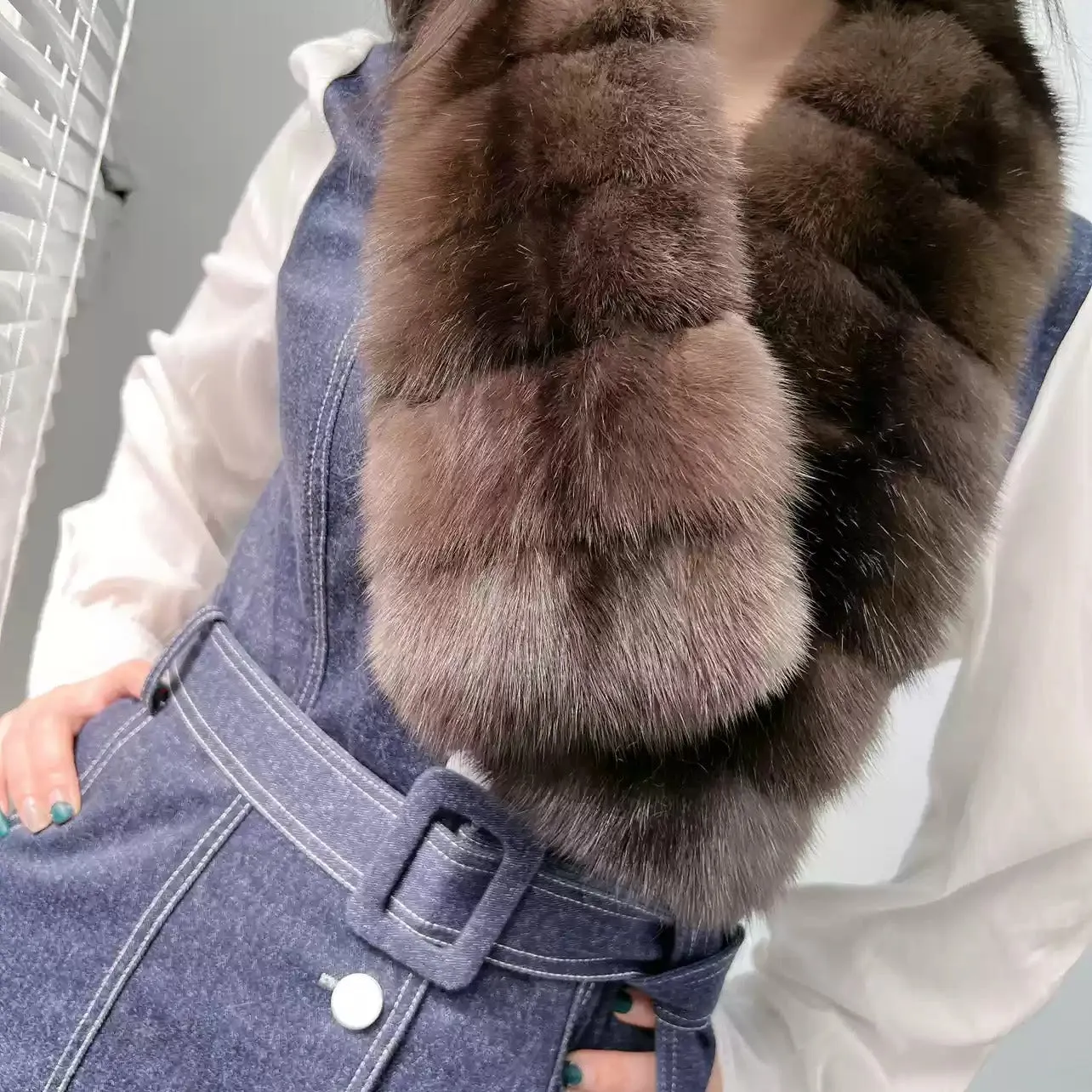 High-end sable fur scarf imported sable fur neckband natural color sable fur collar scarf for winter warmth