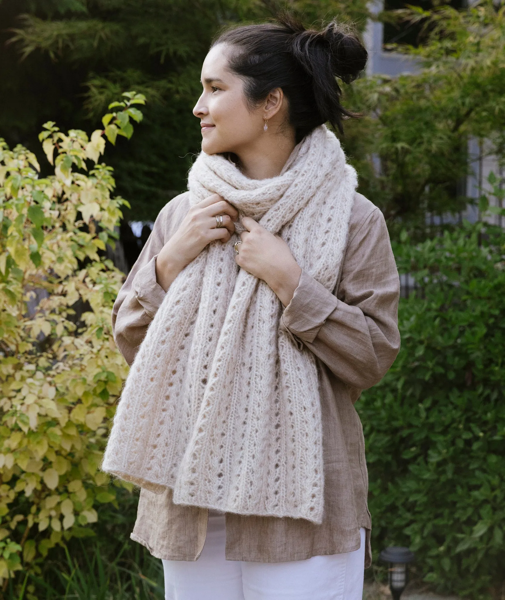 Ribbed Lace Scarf Using Isager Soft