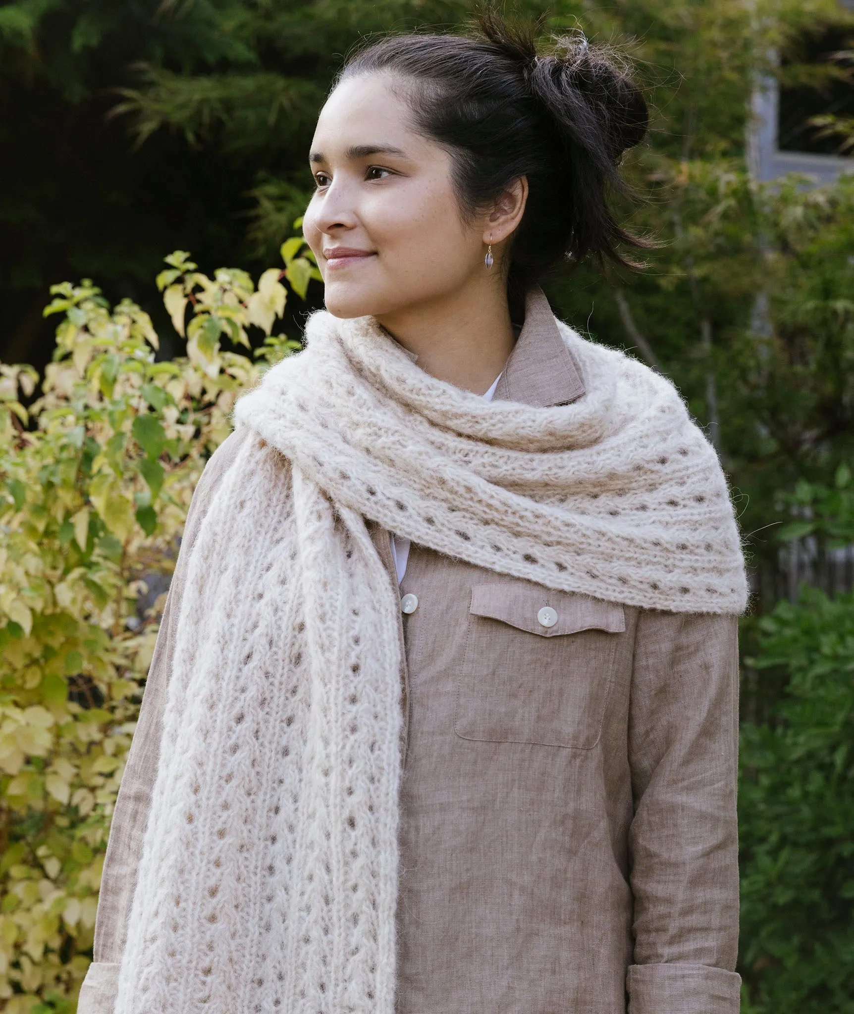 Ribbed Lace Scarf Using Isager Soft