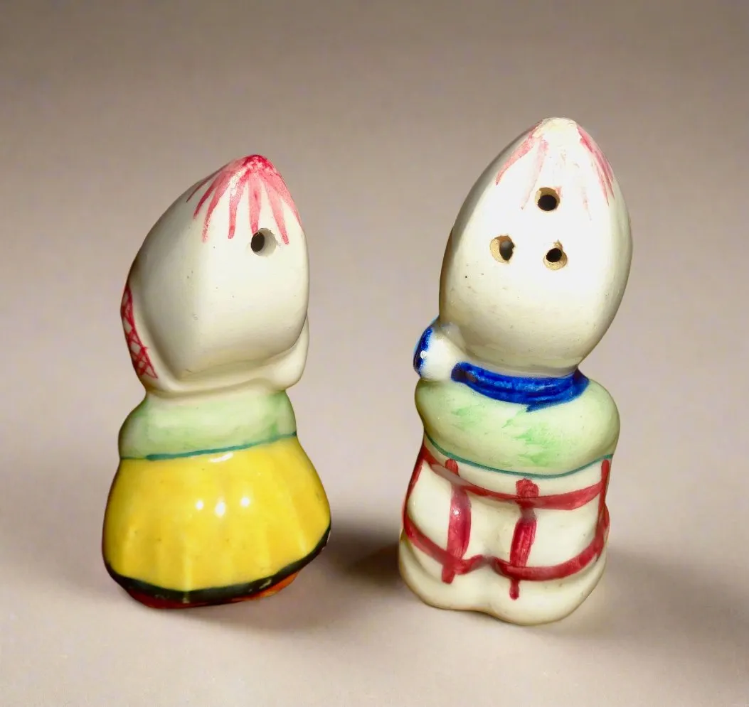 Vintage Ceramic Goebel Style Dutch Girl And Boy Novelty Salt & Pepper Pots